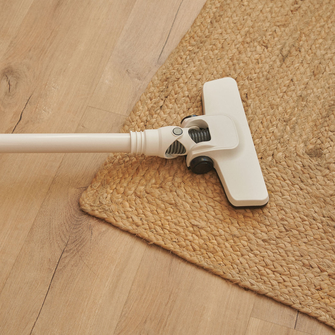 🌿 DIY : Poudre parfumée pour aspirateur – Pour une maison qui sent bon naturellement